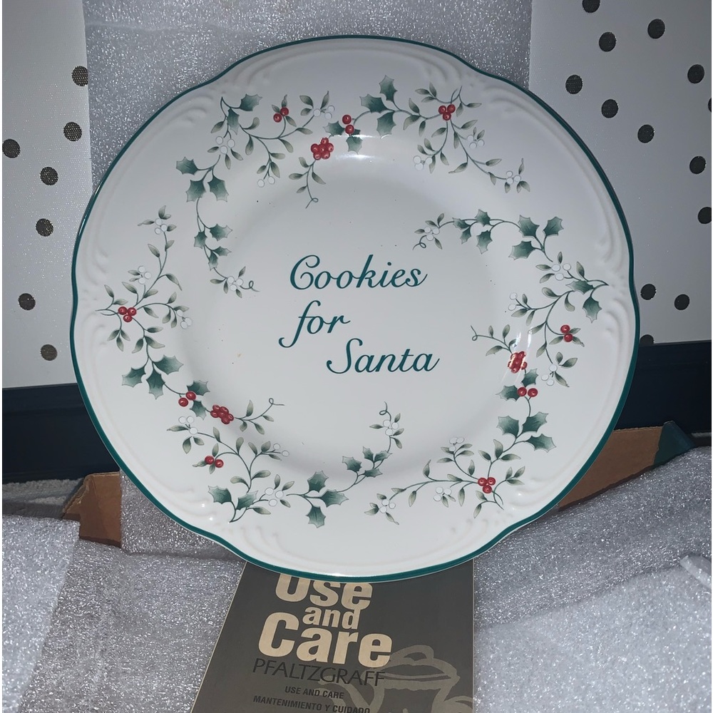 Vintage Pfaltzgraff Santa Cookie “Cookies for Santa" Plate Winterberry Pattern